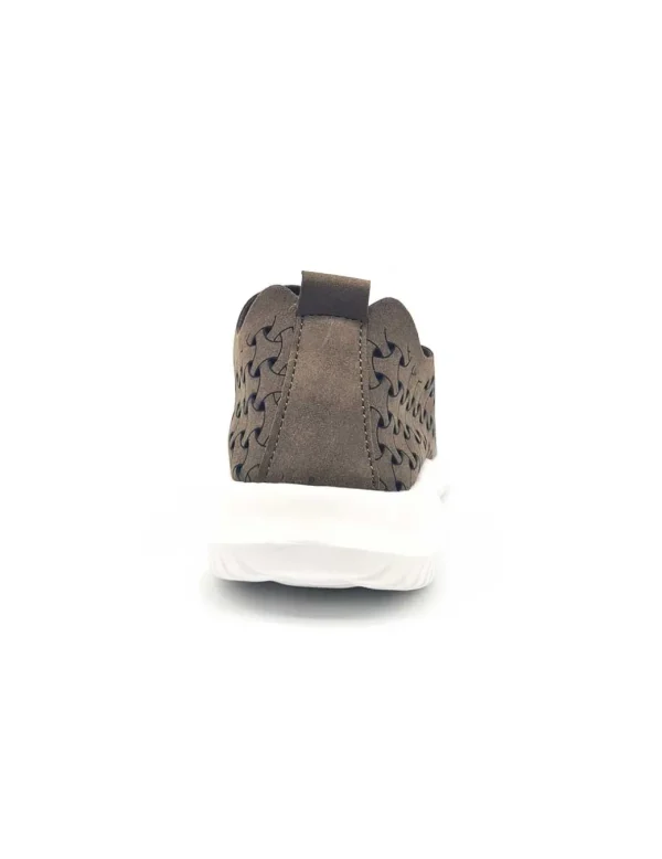 ANYO LIBERTE KAKI