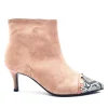 DANIELA 22627 CASTOR